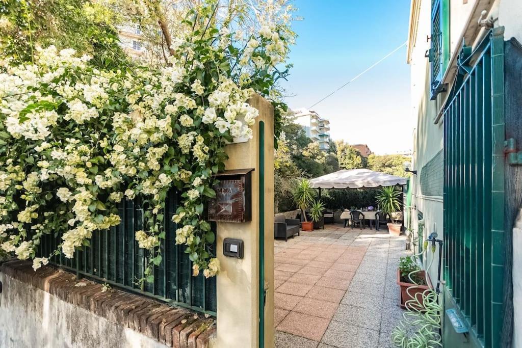 Genova Garden, Vicino Al Gaslini E Boccadasse Apartment Exterior photo